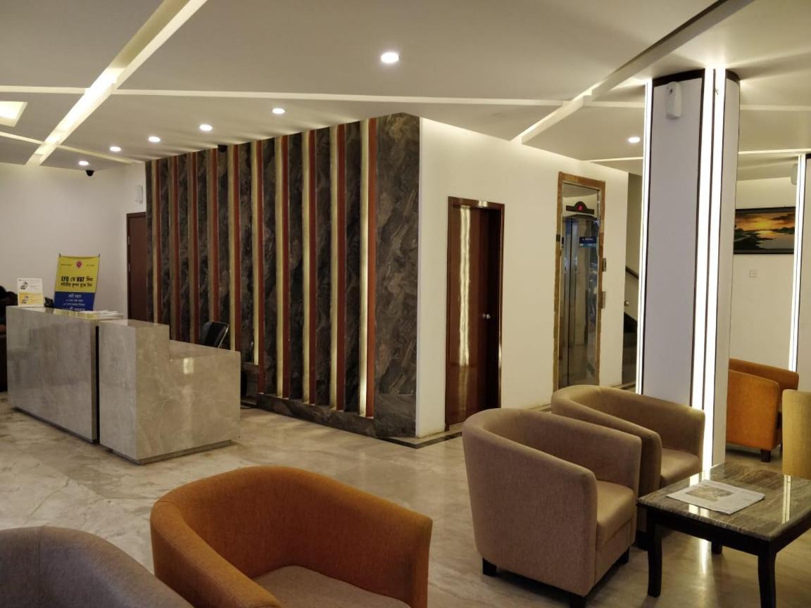 Hotel Zakaria International Дака Екстериор снимка